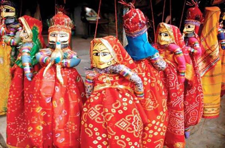 Free puppet show for children at PNCA being held