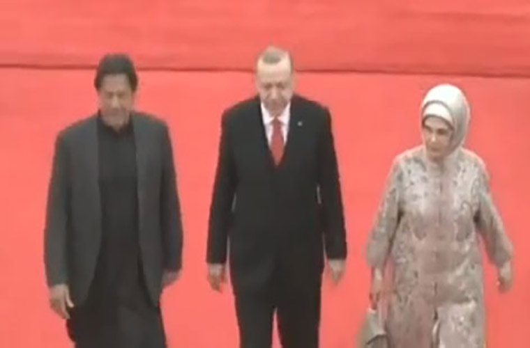 Turkish President Recep Tayyip Erdogan begins Pakistan visit