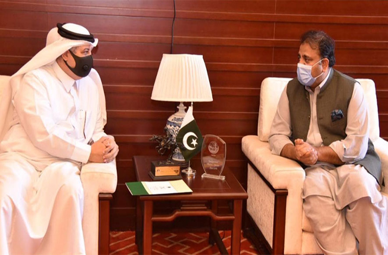 Ambassador conveys invitation from Saudi information minister to Fawad