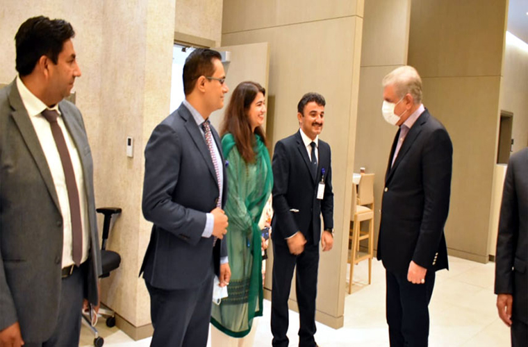 Foreign Minister Shah Mahmood Qureshi leaves for Iran