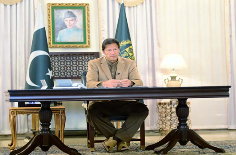 PM takes notice of an expatriate Pakistani complaint about housing plot transfer