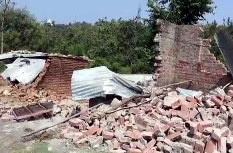 Large number of Kashmiris rendered homeless due to demolition of houses