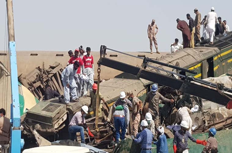 Death toll due to derailing and collisions of trains rise to 40