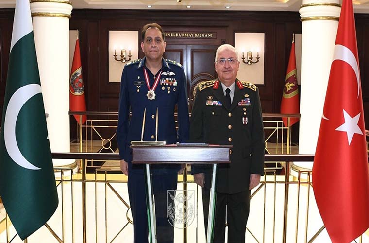 Pakistan Air Force chief meets senior military leadership of Turkey