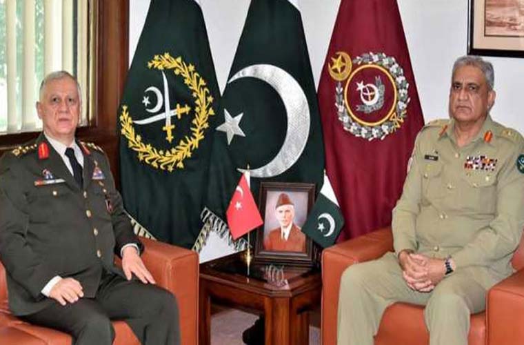 Turkish Land Forces Commander calls on Pakistan Army Chief at GHQ