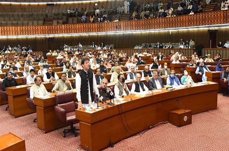 Pakistan has no leverage on Taliban except to woo them for talks: PM