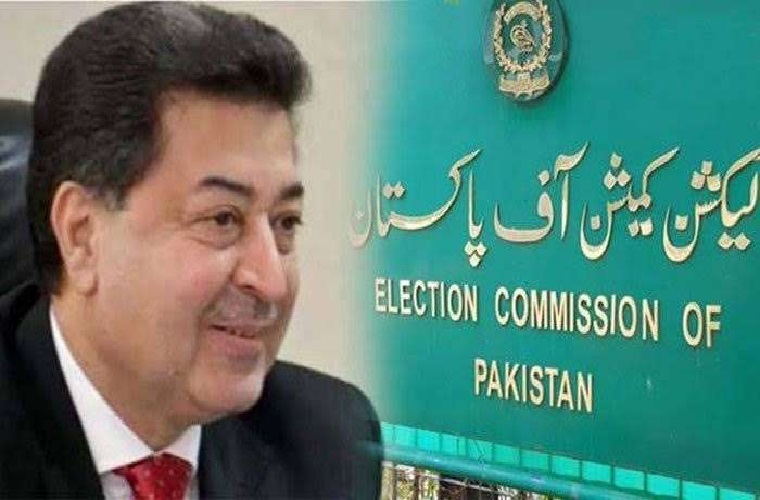 No intention of resigning, says chief election commissioner