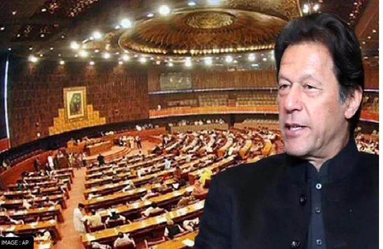 NA speaker dismisses no-trust move against PM Imran, terms it contradictory to Article 5