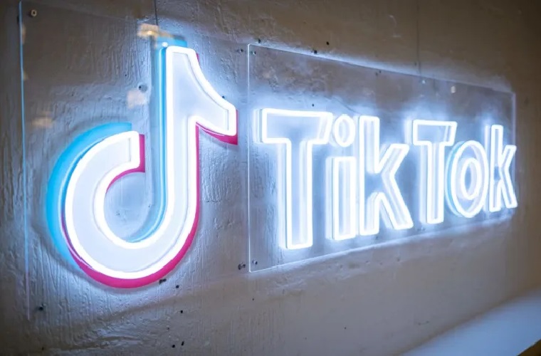 TikTok to block teenagers from using beauty filters