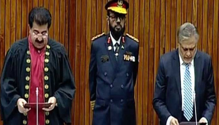 PML-N leader Ishaq Dar takes oath as senator