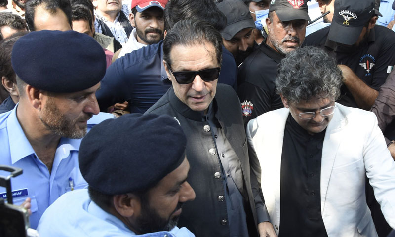 IHC: Imran Khan tenders unconditional apology
