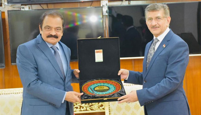 Pakistan-Iraq to launch ferry service for zaireen