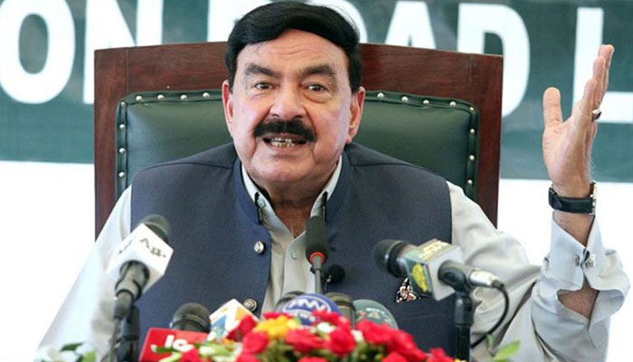 Sheikh Rashid questioned the return of Ishaq Dar