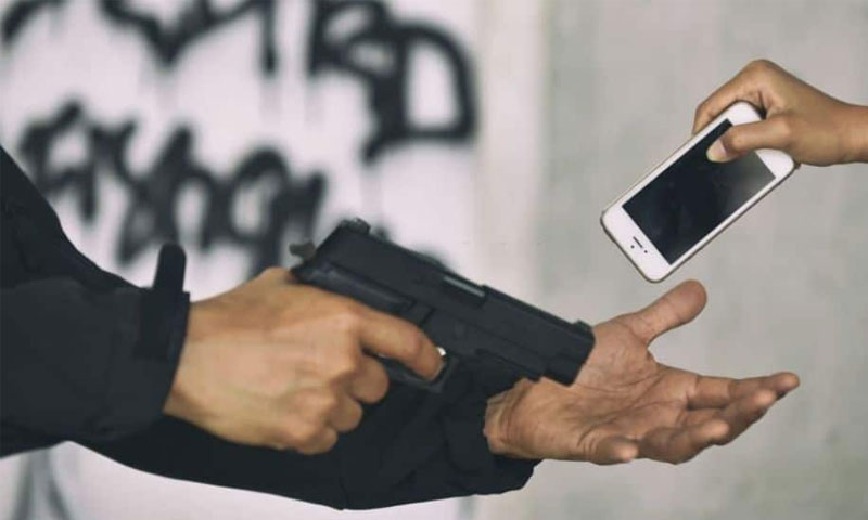 Karachi police declared the street crime videos ‘fake’