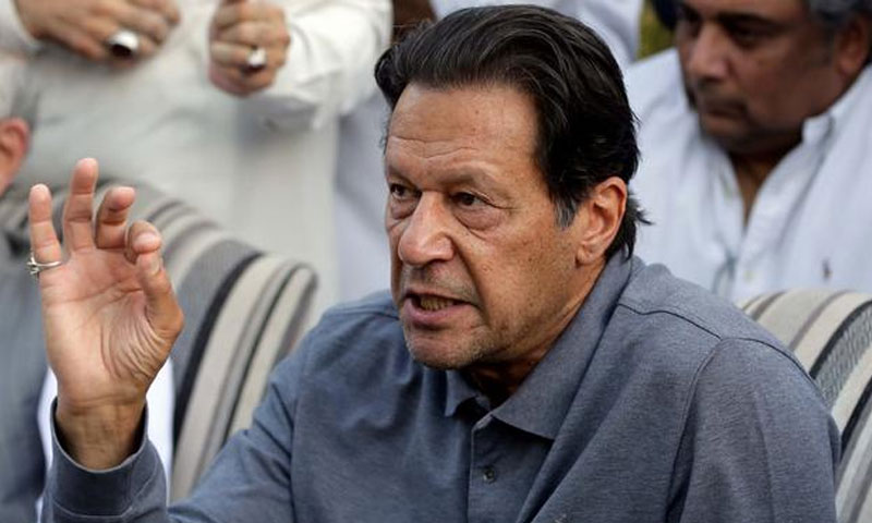 Imran Khan slams the government over economic crises