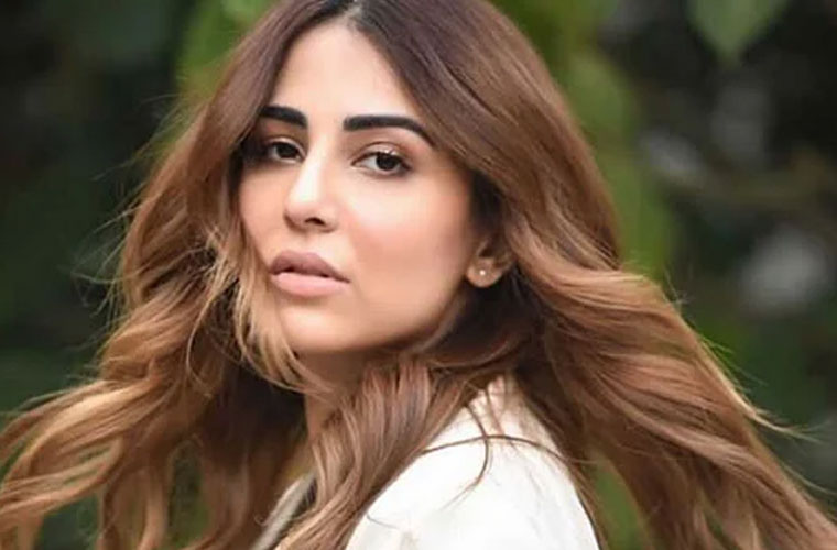 Ushna Shah has a special request for all ‘males’