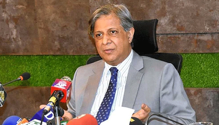 Azam Nazeer Tarar resigns from his post for ‘personal reasons’