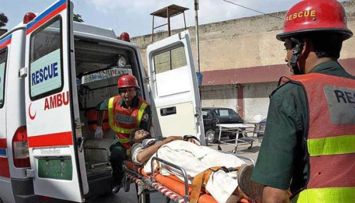 Burewala Road; Four killed and three injured in the road mishap