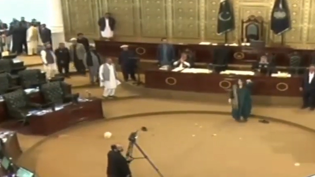 Ruckus in KP assembly as MPAs take oath