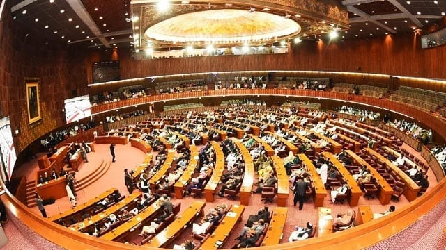 Govt bypasses President to call NA session