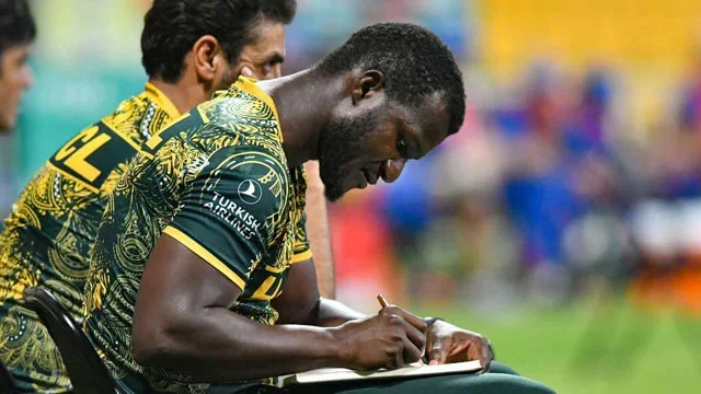 Sammy rejects Pakistan coaching offer