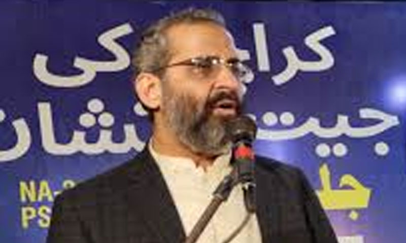 ‘Complete lawlessness and bandits’ rule in Karachi’