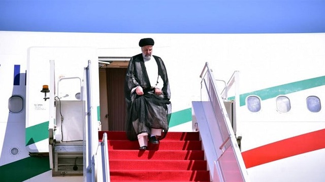 Iranian President Ebrahim Raisi arrives in Islamabad