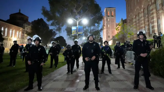 Tension grows high as police ask pro-Palestine protestors to leave UCLA