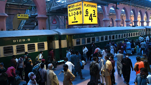Pakistan Railways reduces fares by over 50 per cent