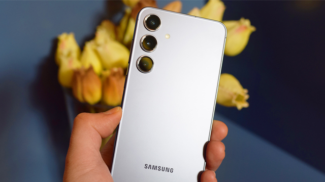 Samsung Galaxy S24 FE firmware leak hints at early launch