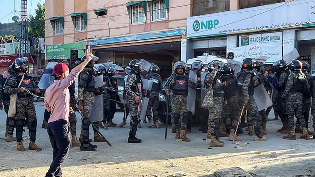 JAAC calls off AJK strike, protests