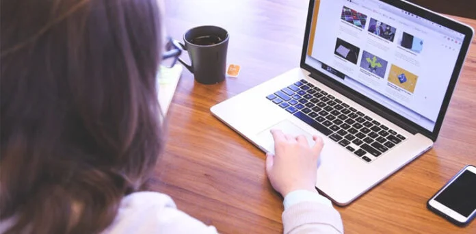 How long does content stay on Internet?