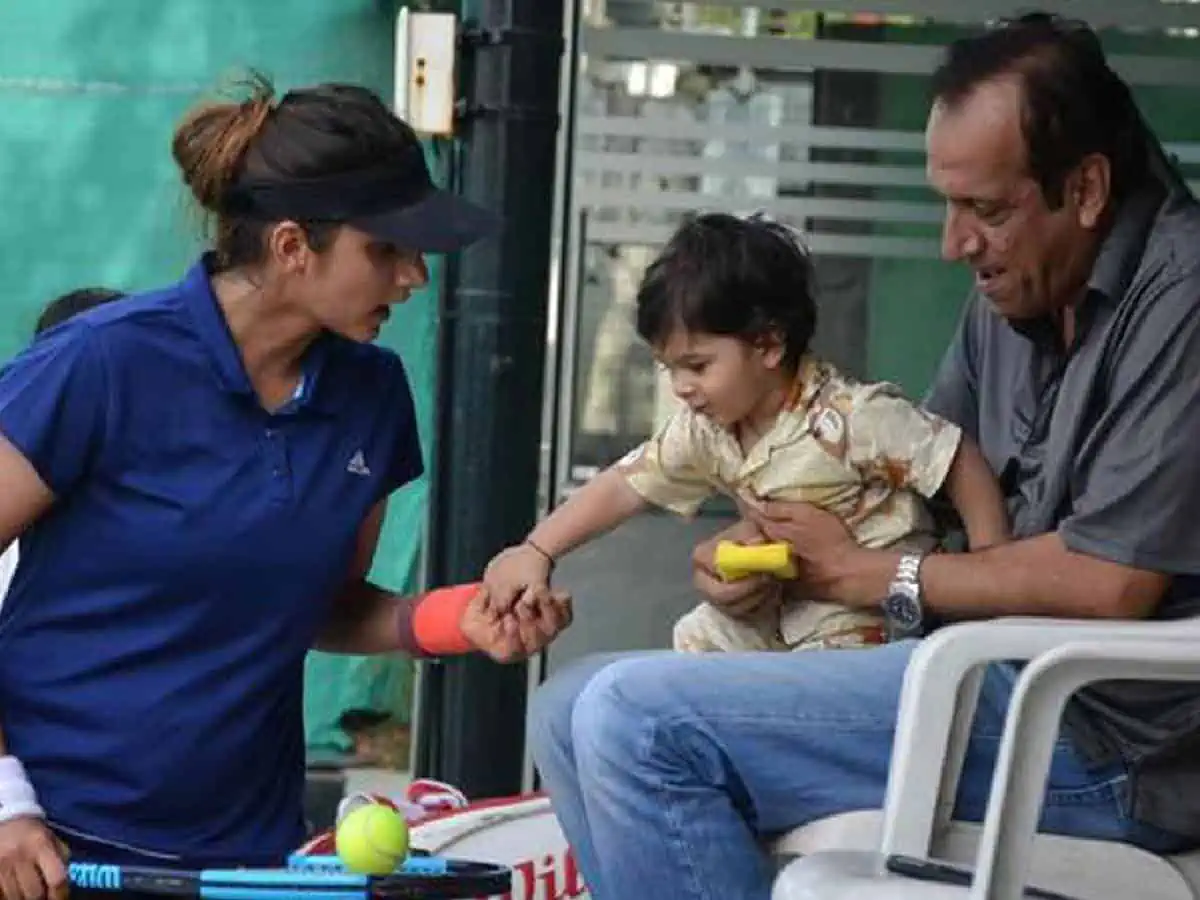 Father reacts to Sania Mirza’s wedding rumours with Shami