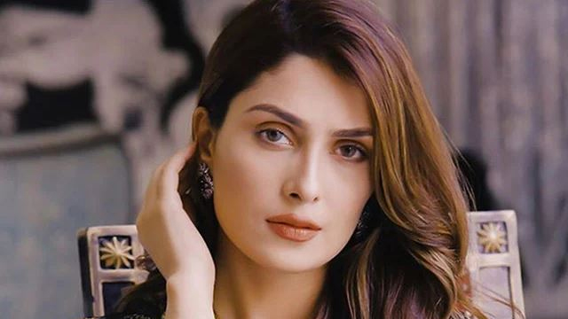 Actress Ayeza Khan’s real name revealed