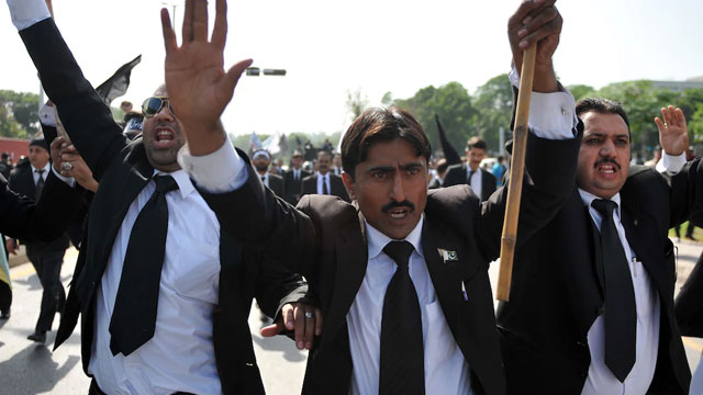 National Highway in Hyderabad reopens after lawyers end protest