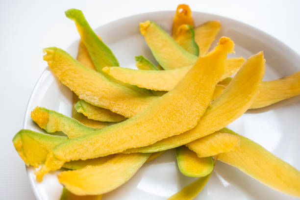 Do you know the health benefits of mango peels?