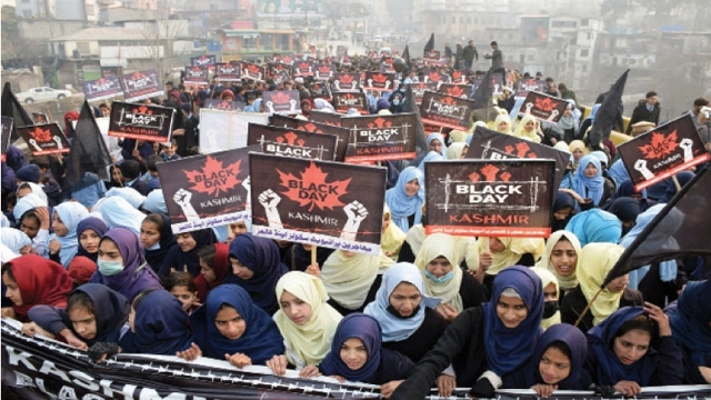 Kashmiris observe ‘Black Day’ as India celebrates its independence