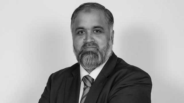 British-Pakistan professional awarded in UK