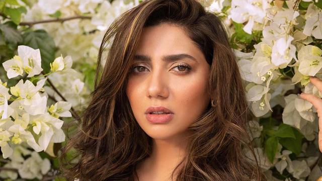 WATCH:  Mahira Khan’s new look surprises fans