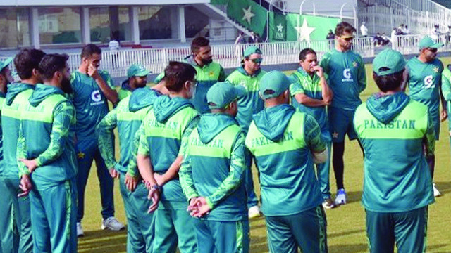 Six Pakistan T20I players to undergo camp in Karachi