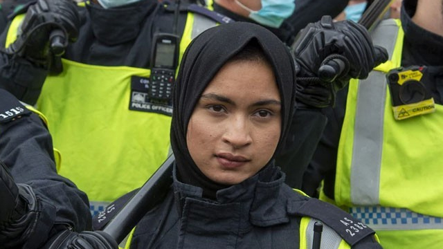 British Muslim police officer loses job over a decade old anti-Jews post