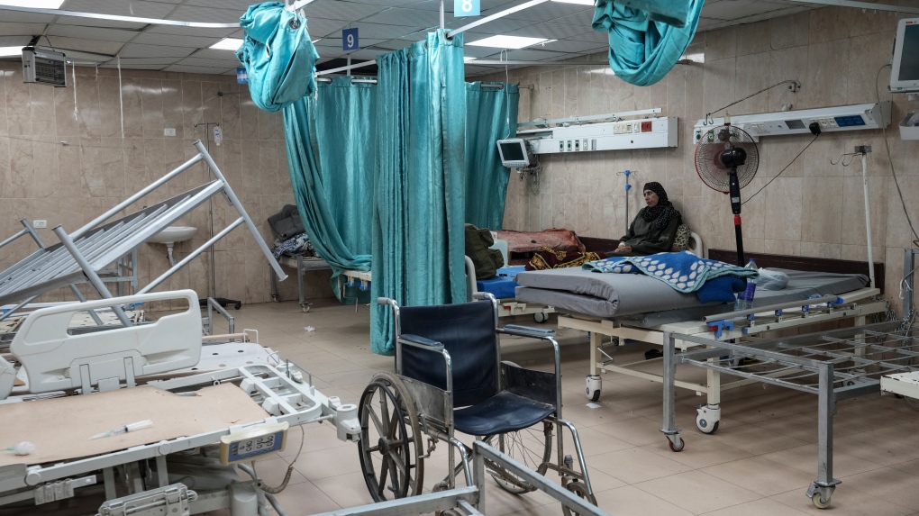 Two patients die in ICU as Israeli forces besiege Gaza hospital
