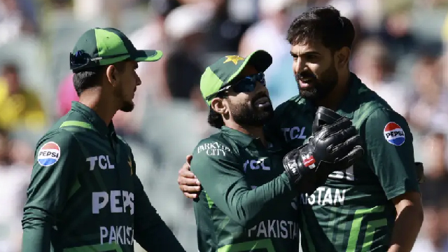 Pakistan break multiple records in 2nd Australia ODI