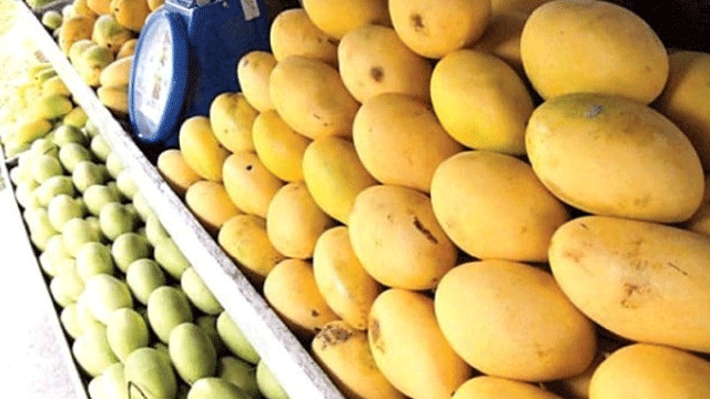 Pakistani mangoes available for $120 in Dubai after import costing only $10