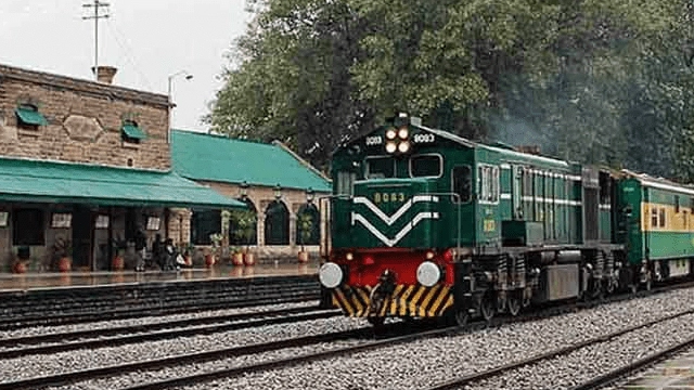 Pakistan Railways to run new Green Line-style train