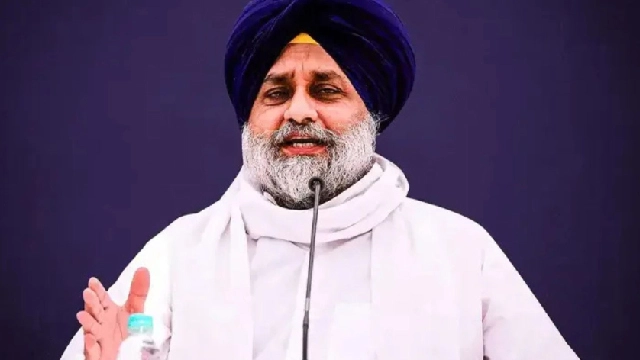Sukhbir Singh Badal survives assassination attempt at Golden Temple
