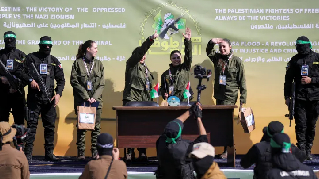 Four Israeli soldiers released by Hamas