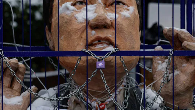 S Korea President Yoon Suk-yeol arrested over briefly imposing martial law