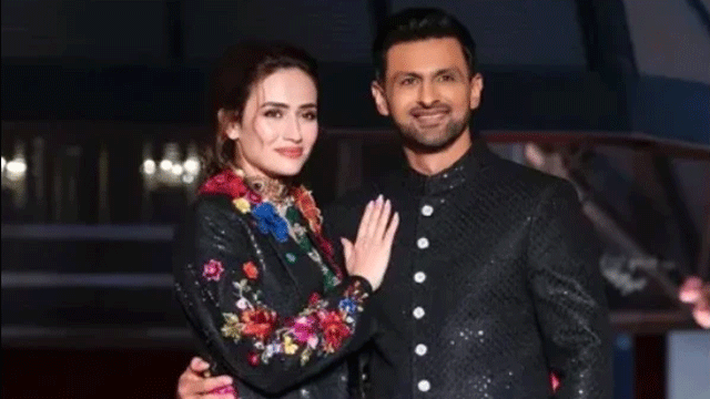 Sana Javed and Shoaib Malik steal the spotlight with their ramp walk