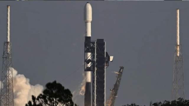 SpaceX launches first Starlink mission of the New Year